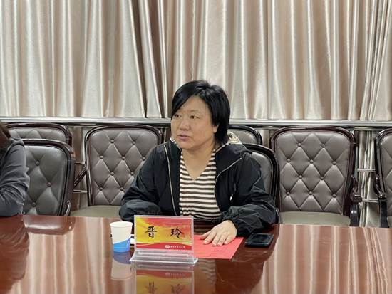 f3e5c41a894b62c6766dd06f0fef3d5